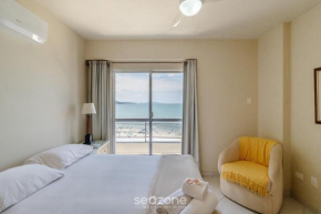 Apartamento pé na areia com vista mar CET802